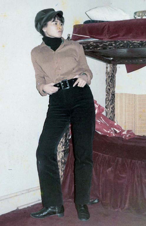 4-MCB1967