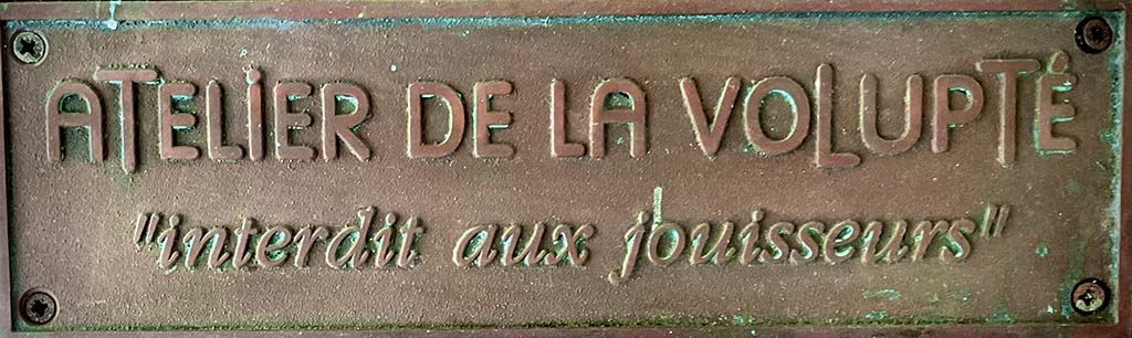 3-InterditAuxJouisseurs